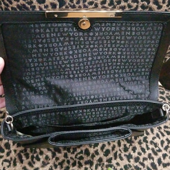 ☆ Kate Spade, Black Leather Purse☆ - Picture 3 of 6